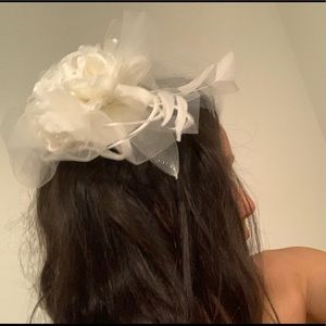 #fascinator #ivory #lace #veil #retro #headband